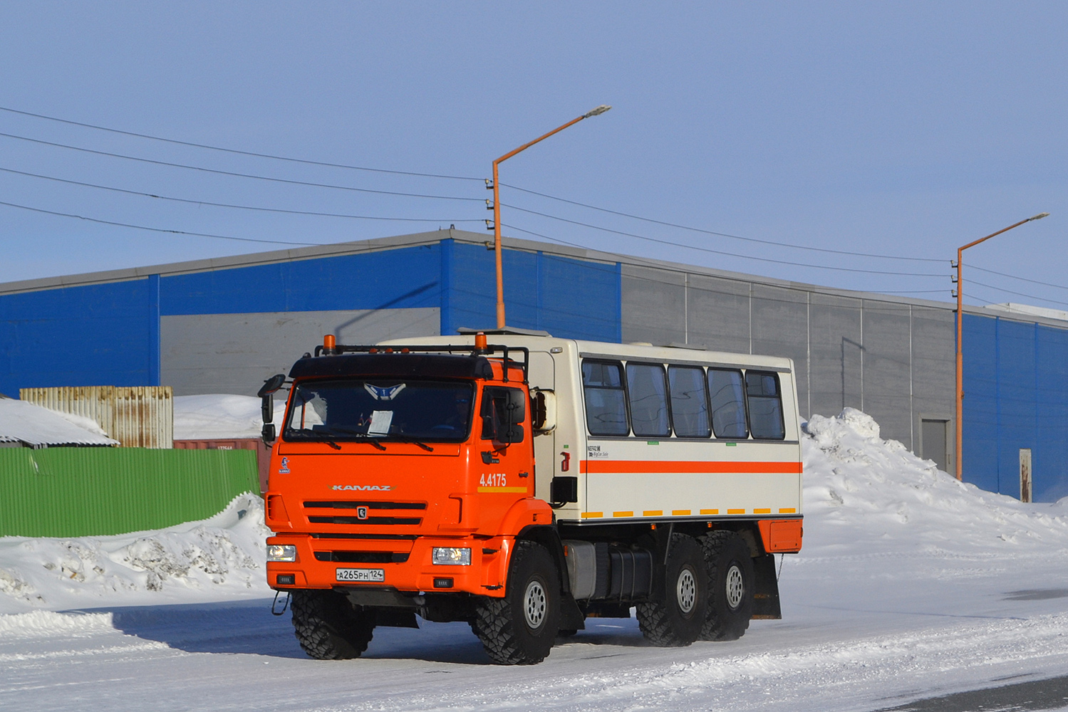 Красноярский край, НефАЗ-4208-24 № 4.4175