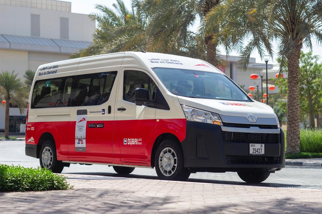 ОАЭ, Toyota HiAce (VI H300) № R 25427