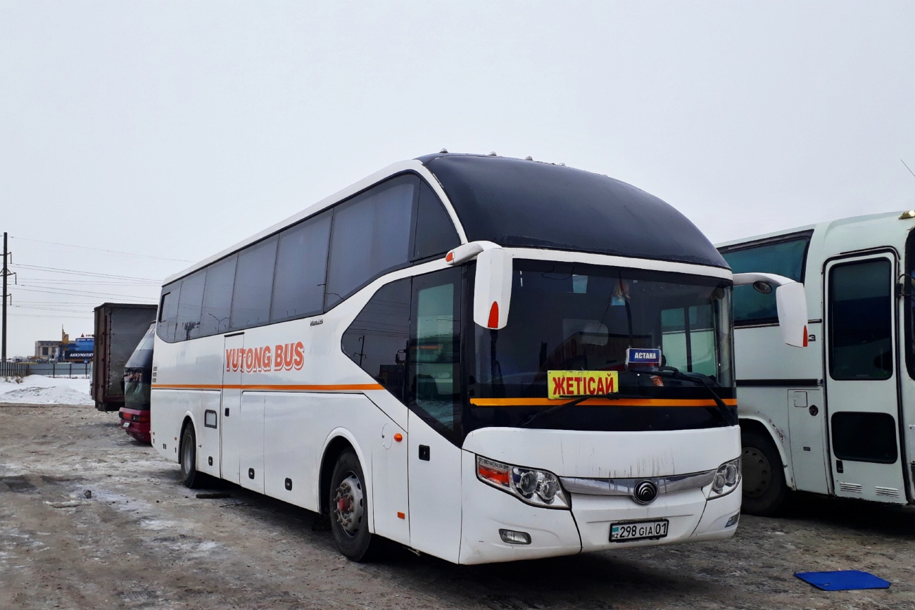 Астана, Yutong ZK6127H № 298 GIA 01