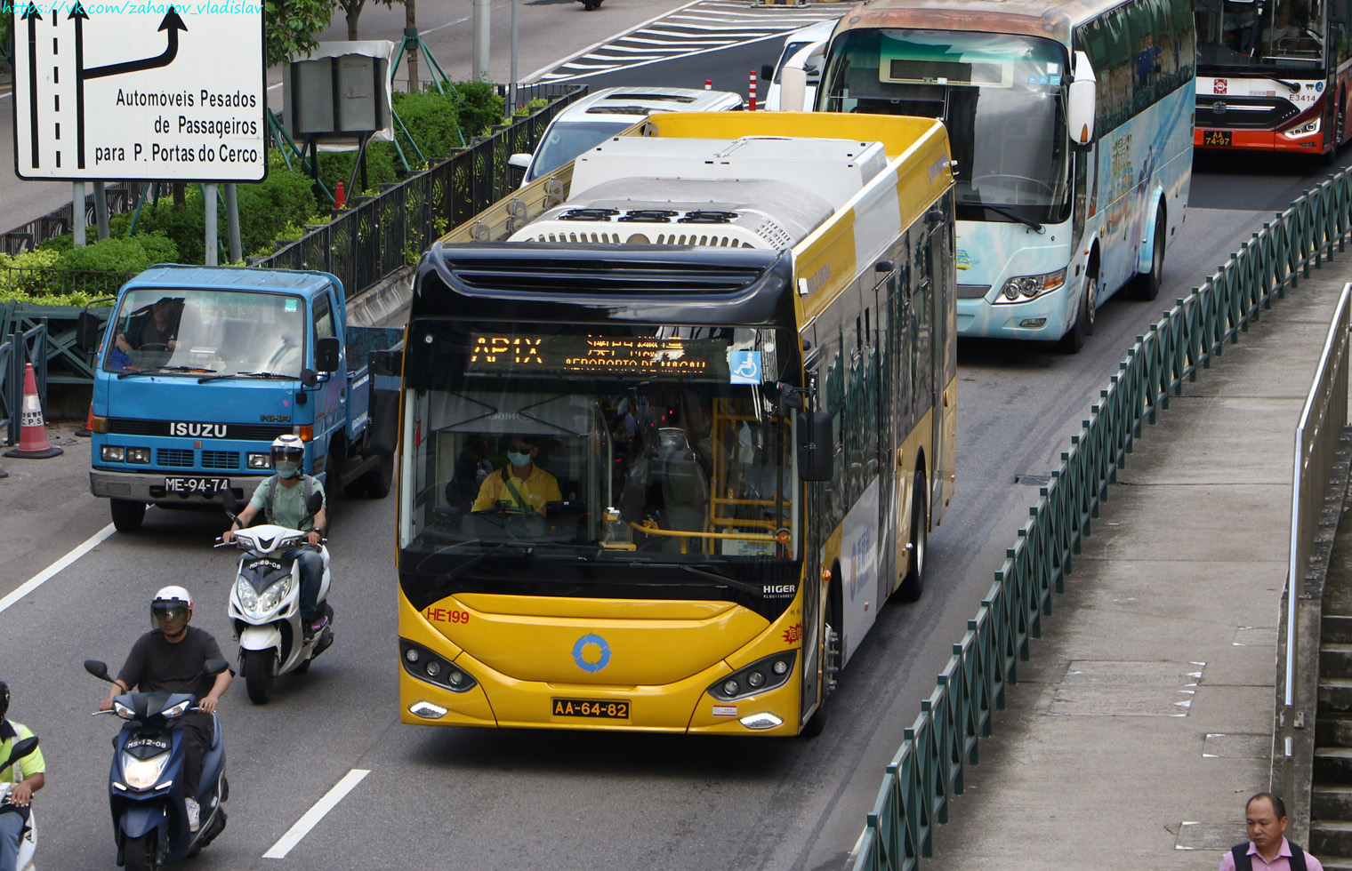 Китай, Higer KLQ6116GHEV1 № HE199