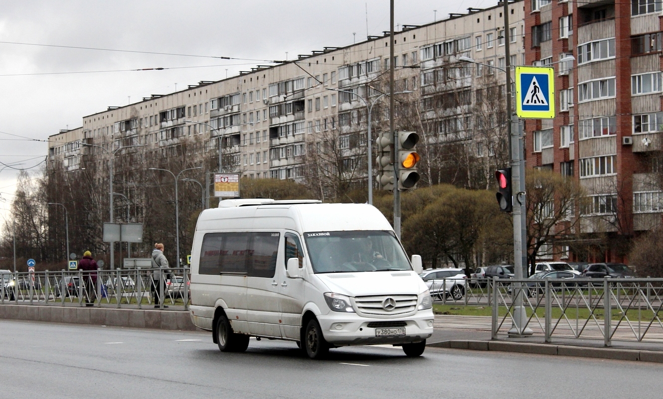 Санкт-Петербург, Самотлор-НН-323911 (MB Sprinter 515CDI) № У 380 НО 178