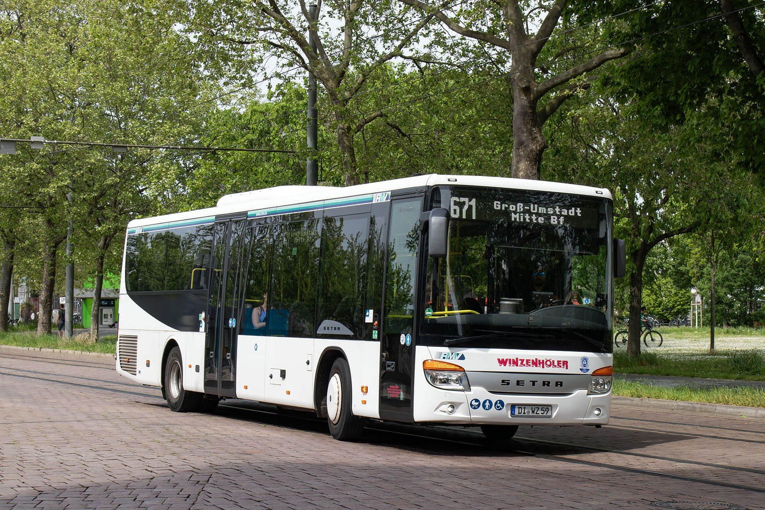 Гессен, Setra S415LE business № DI-WZ 59