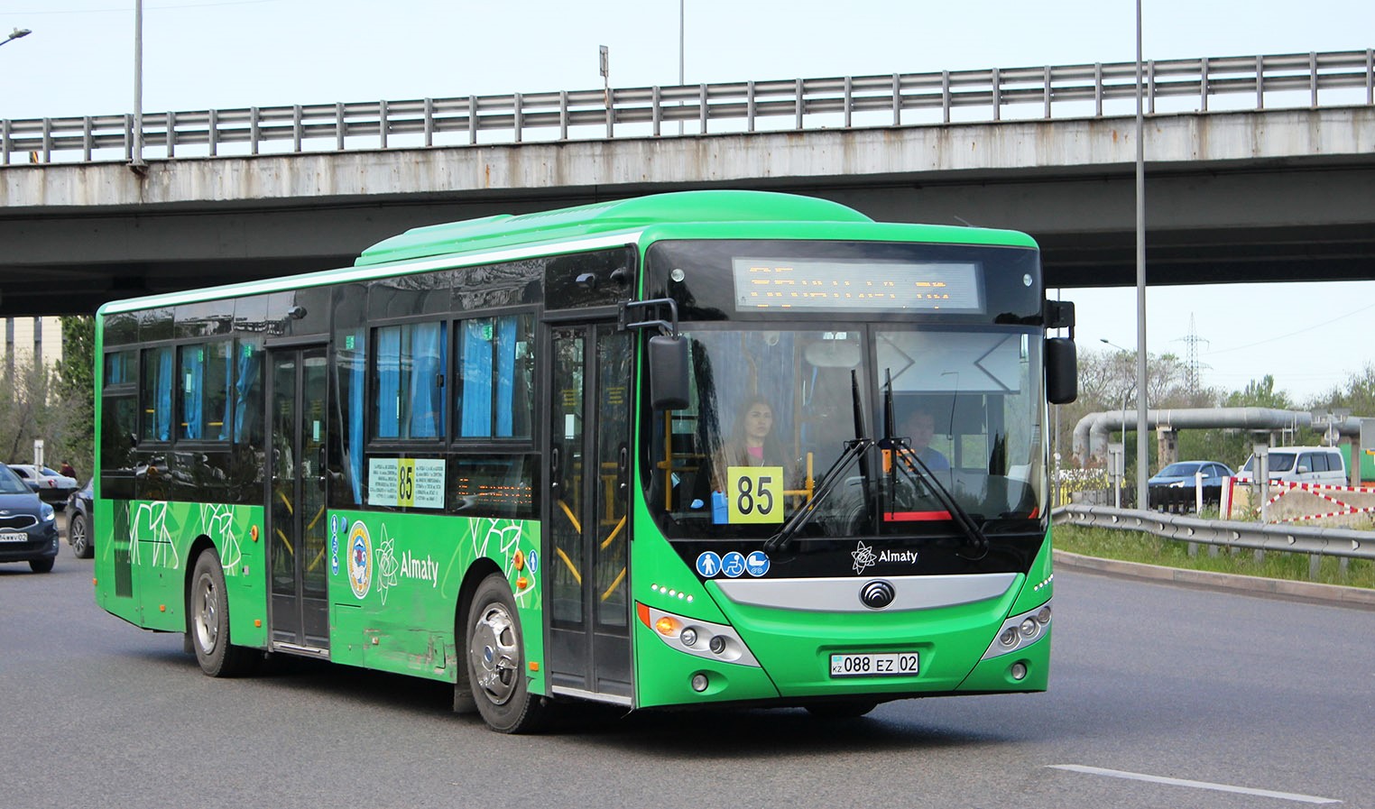 Алматы, Yutong ZK6118HGA (QazTehna) № 088 EZ 02
