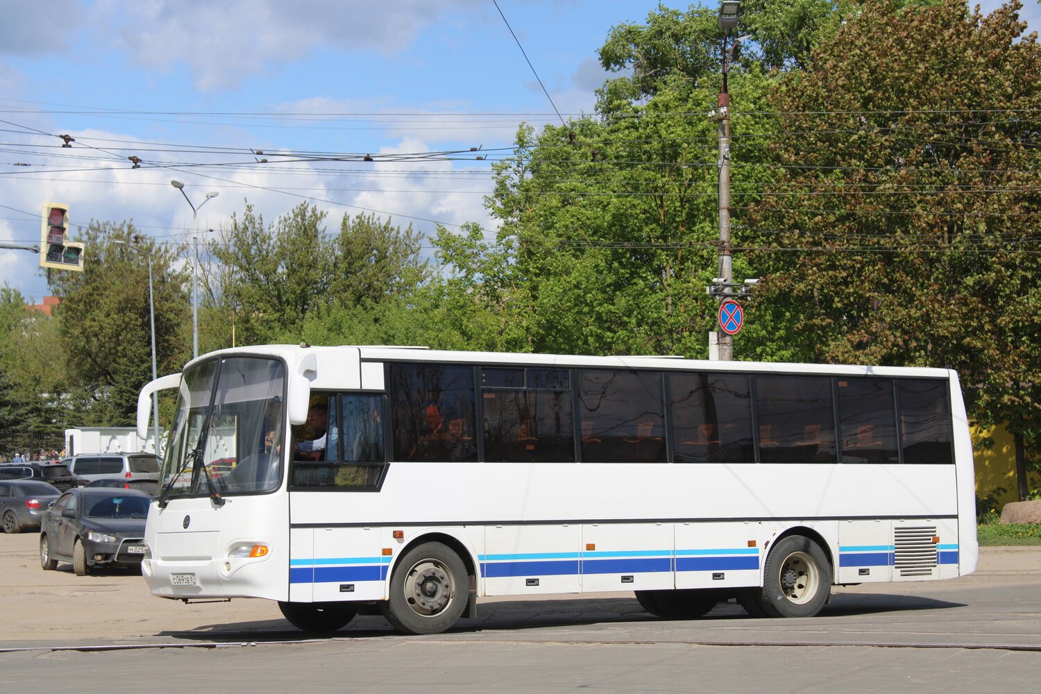 Смоленская область, КАвЗ-4238-42 № С 069 ОВ 67