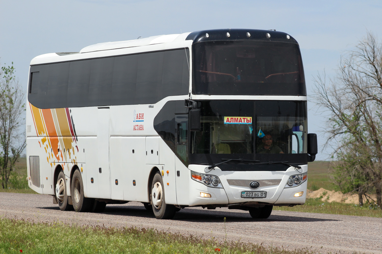 Астана, Yutong ZK6147H № 023 BG 01
