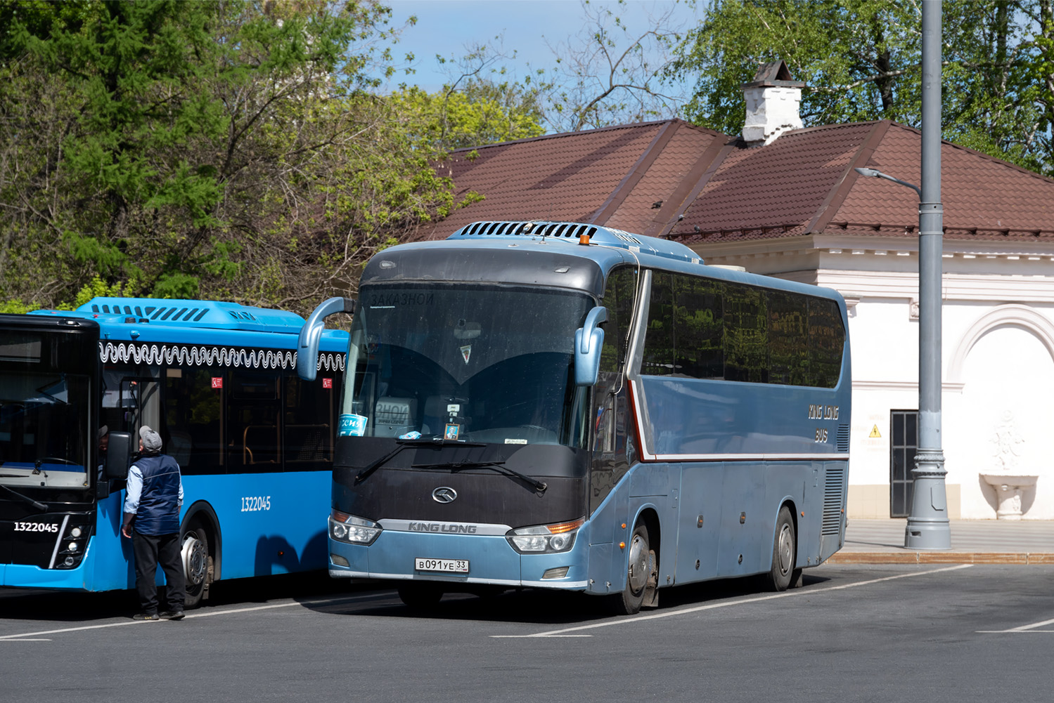 Санкт-Петербург, King Long XMQ6129Y № В 091 УЕ 33