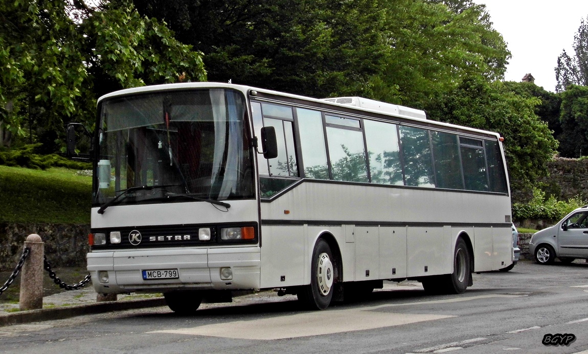 Венгрия, Setra S215UL (France) № MCB-799