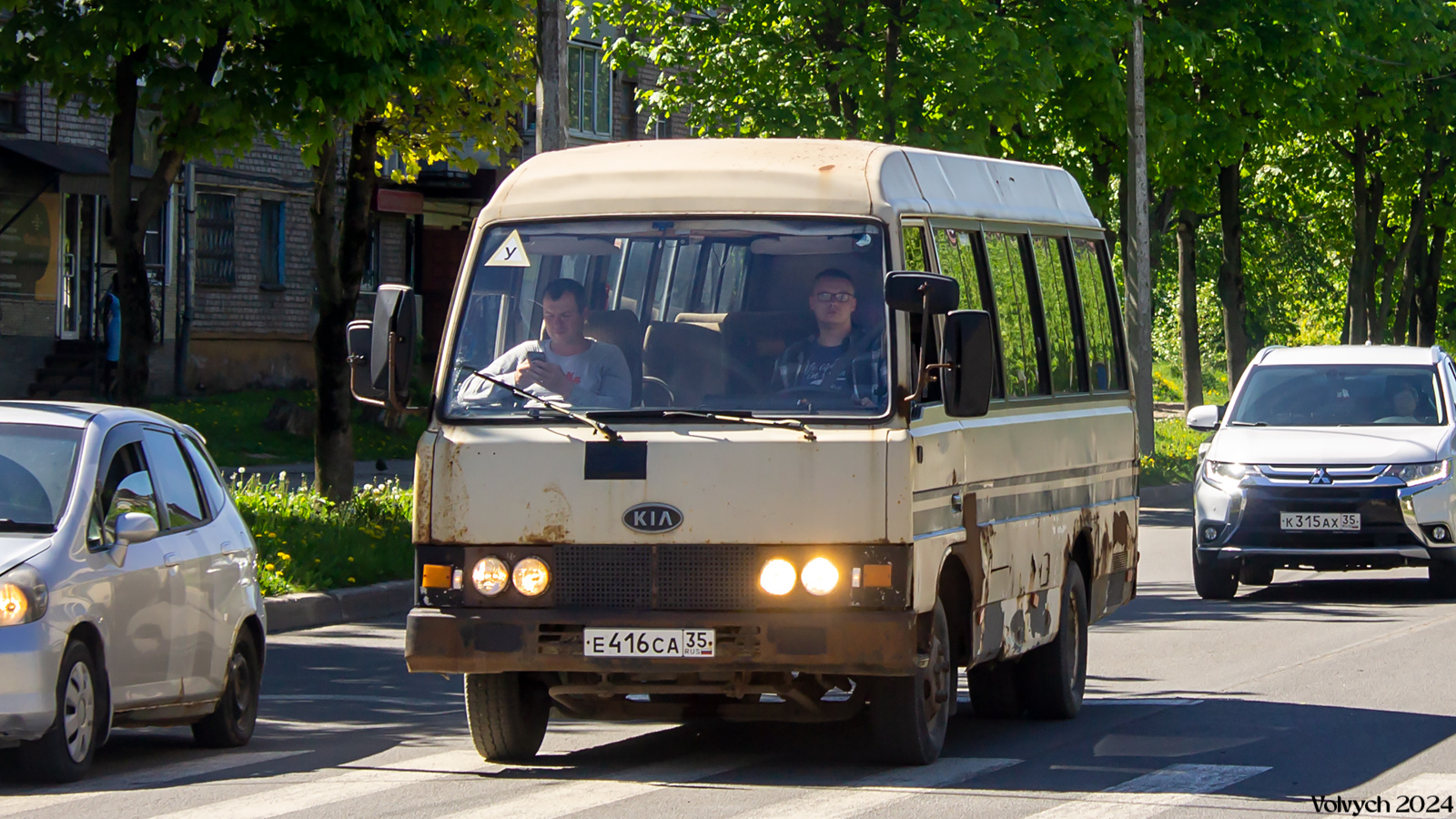 Вологодская область, Kia Combi № Е 416 СА 35