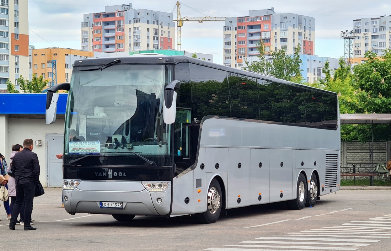 Польша, Van Hool TX17 Astron № LKR 71975