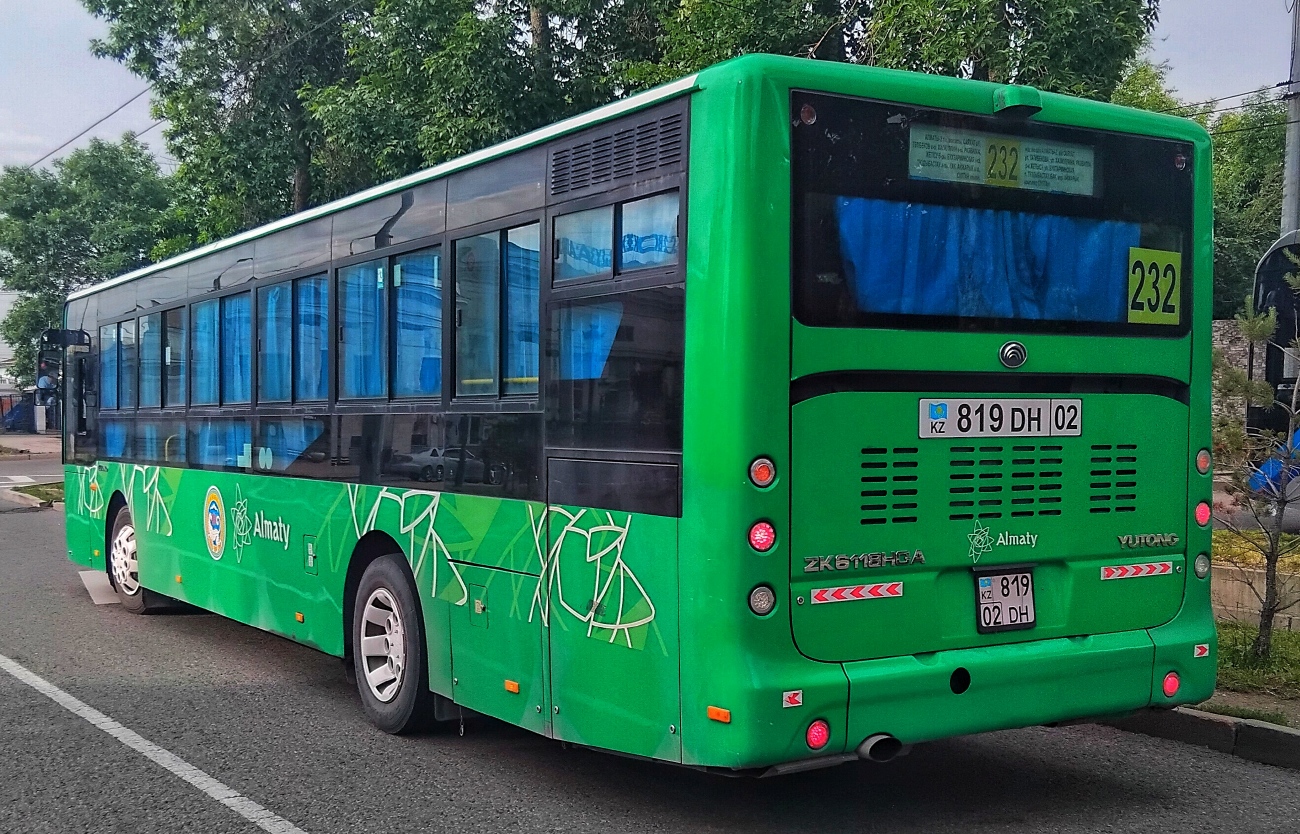 Алматы, Yutong ZK6118HGA (СарыаркаАвтоПром) № 819 DH 02