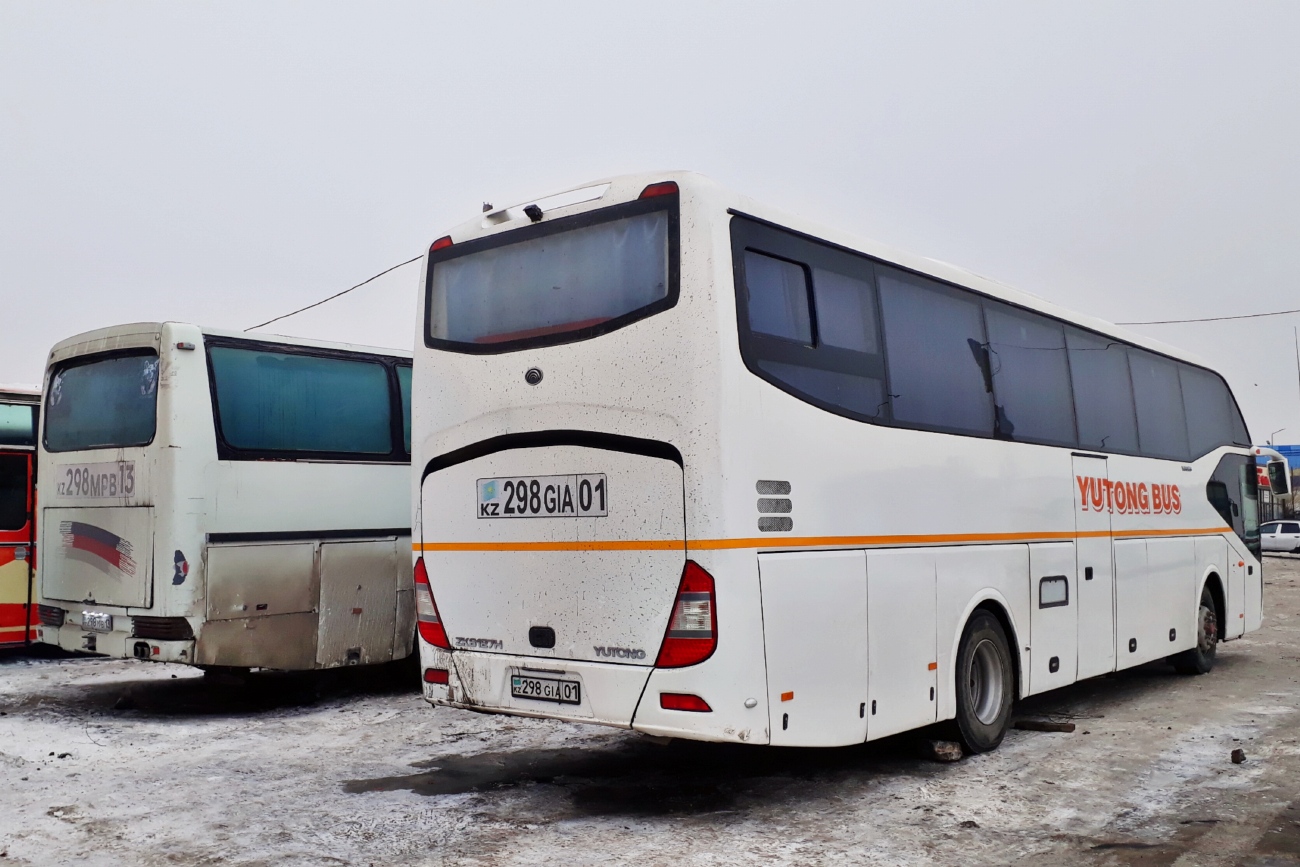 Астана, Yutong ZK6127H № 298 GIA 01