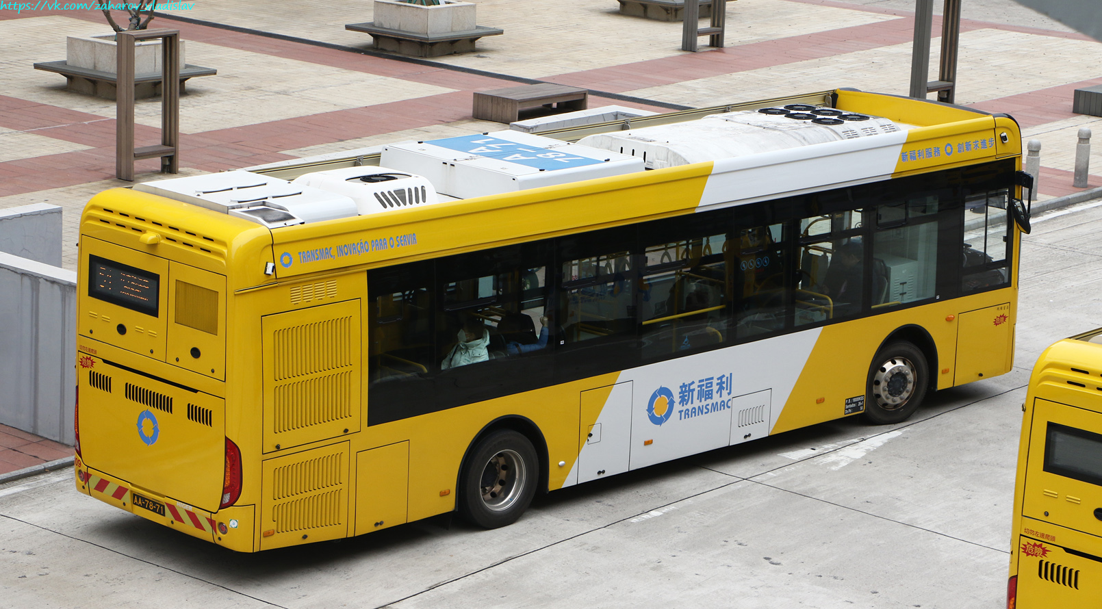 Китай, Higer KLQ6116GHEV2 № HE109