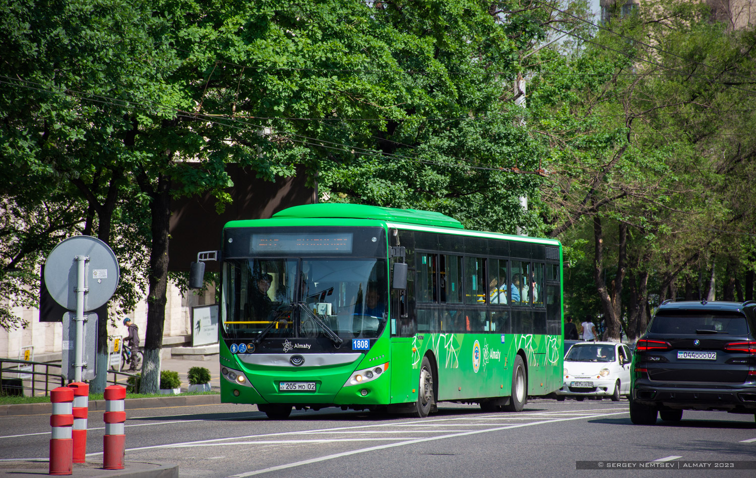 Алматы, Yutong ZK6118HGA № 1808