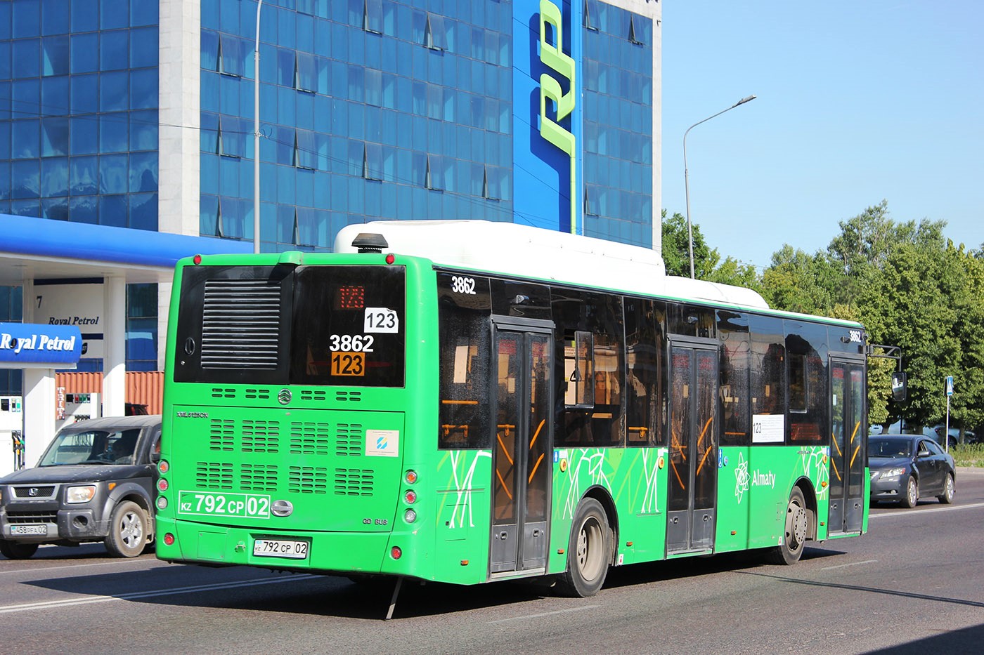 Алматы, Golden Dragon XML6125CN (Hyundai Trans Auto) № 3862
