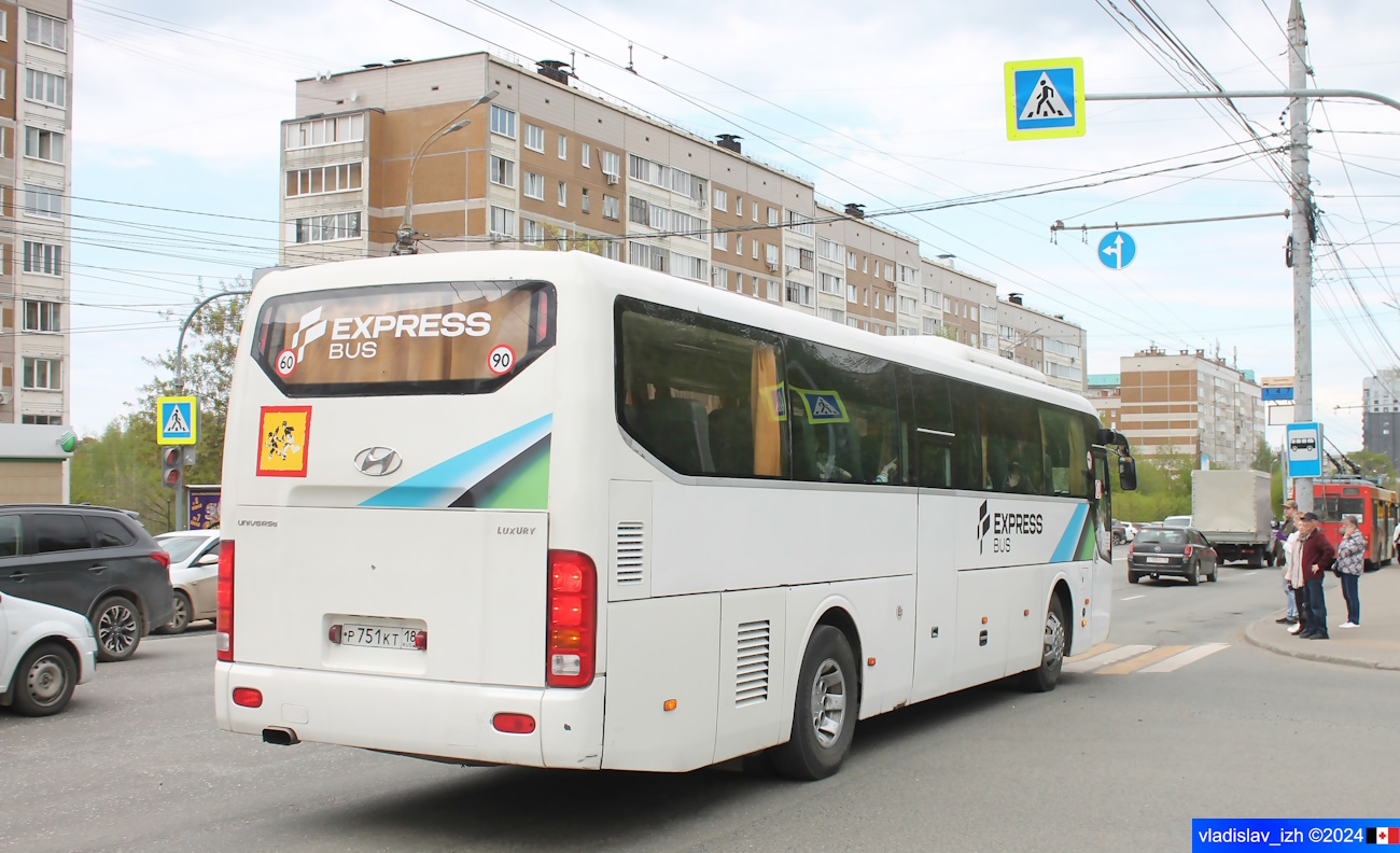 Удмуртия, Hyundai Universe Space Luxury № Р 751 КТ 18