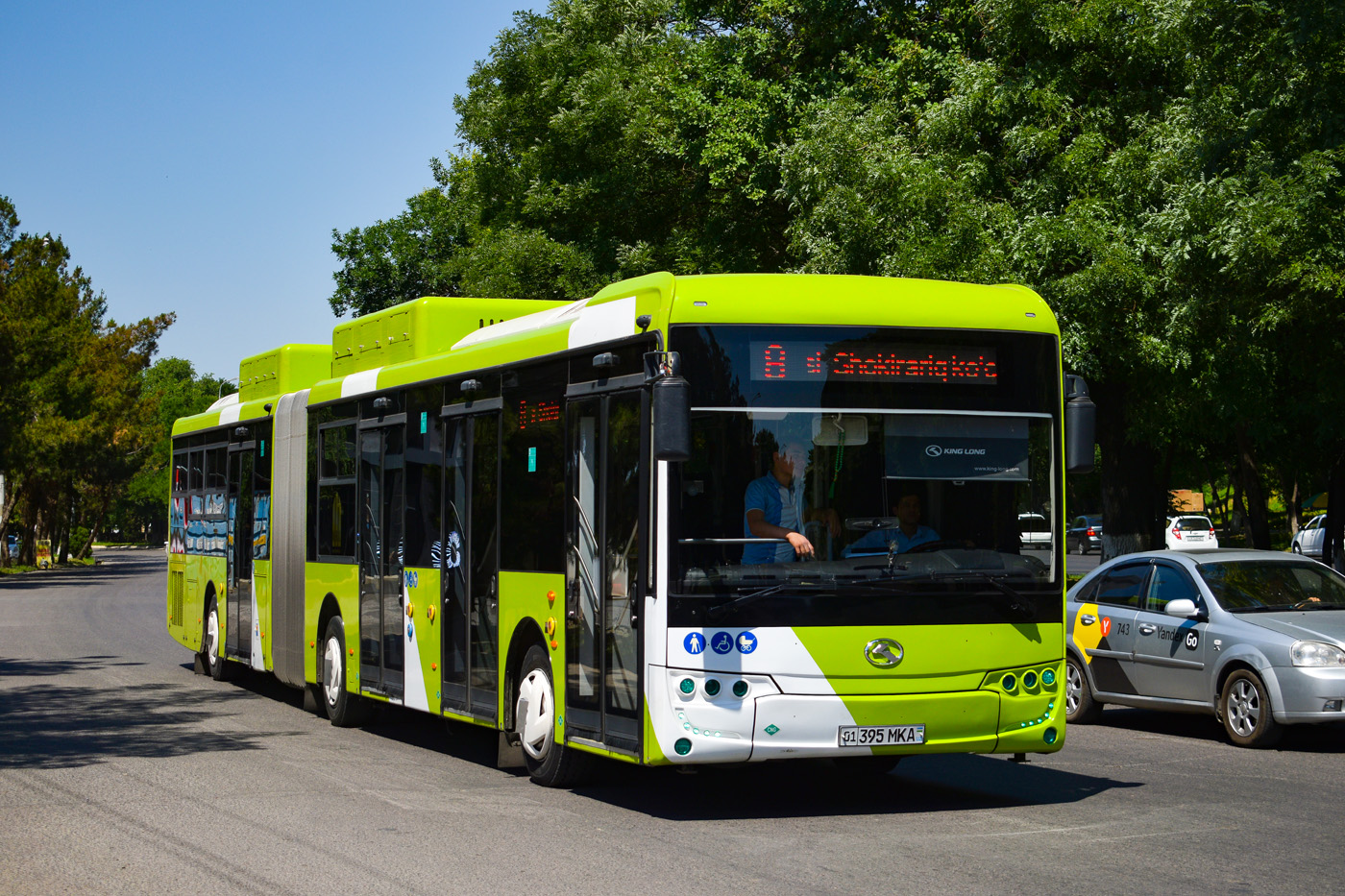 Узбекистан, King Long XMQ6180G № 04335