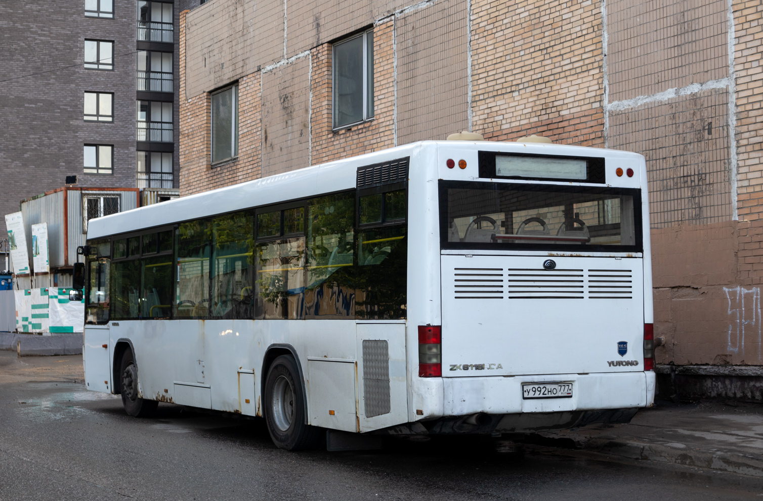 Москва, Yutong ZK6118HGA № У 992 НО 777
