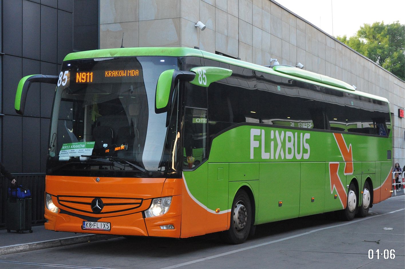 Яа-2 «гигант». Автобус 3 л. Автобус №3 находка. Автобус 3 л. Атул 1 автобус.