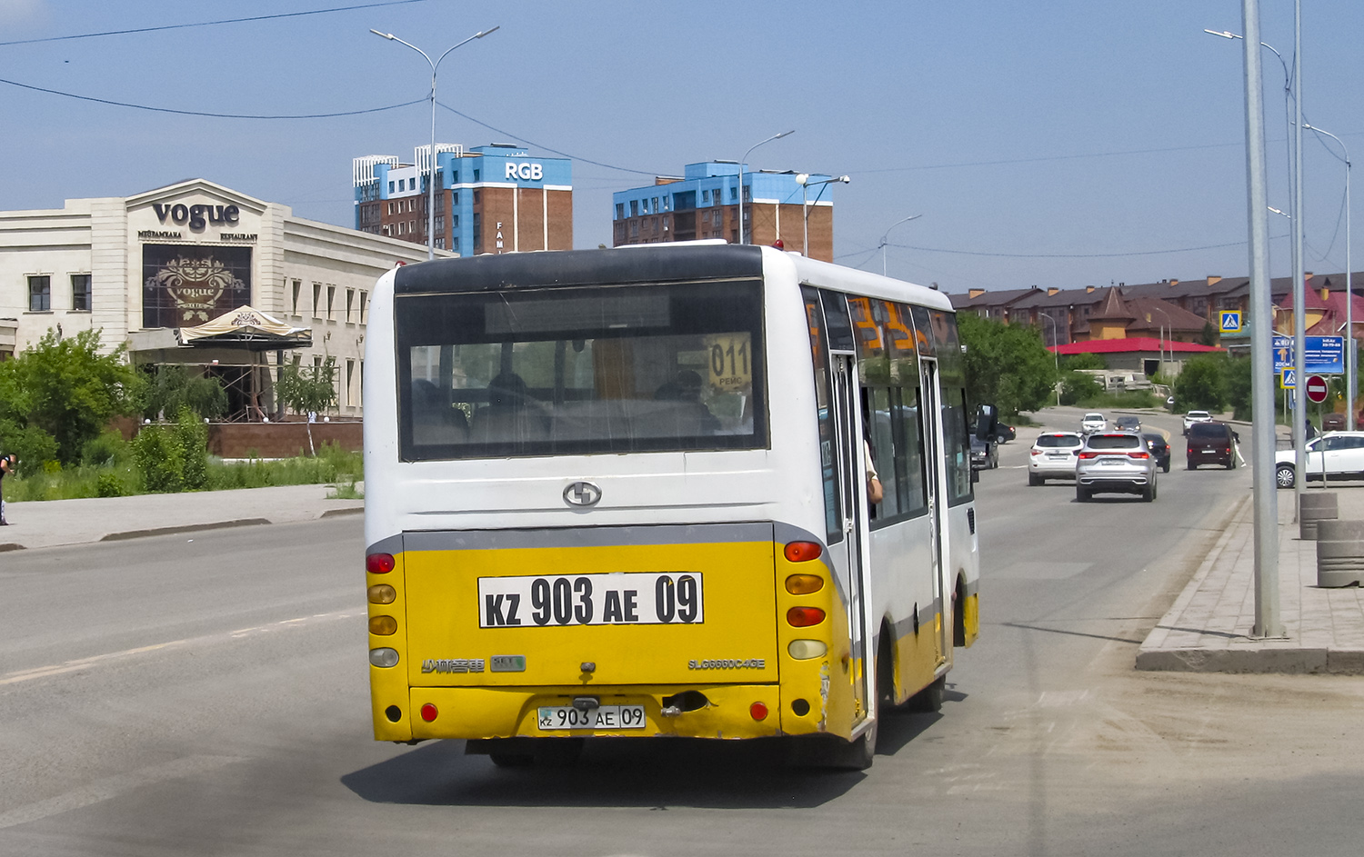 Карагандинская область, Shaolin SLG6660C4GE № 903 AE 09