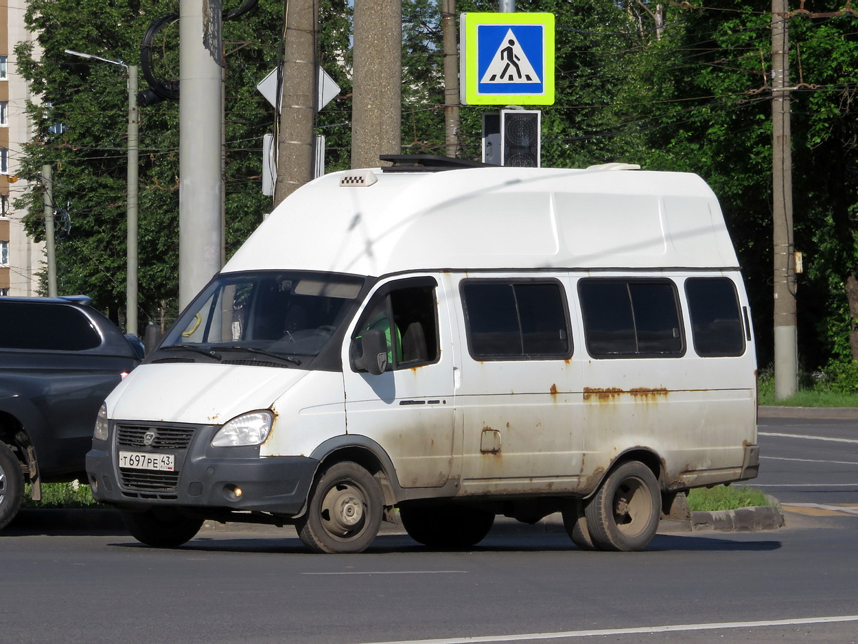 Кировская область, Луидор-225000 (ГАЗ-322133) № Т 697 РЕ 43