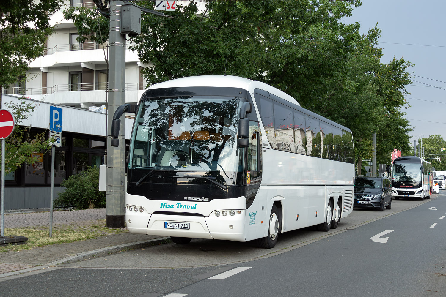 Гессен, Neoplan P20 N2216/3SHDC Tourliner C № WI-NT 711