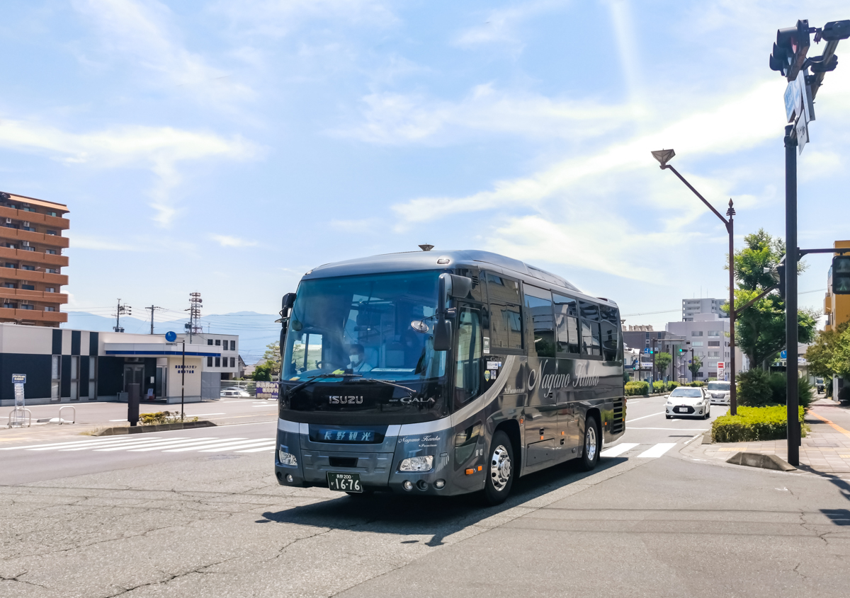 Япония, Isuzu Gala (2gen) № 長野200か1676