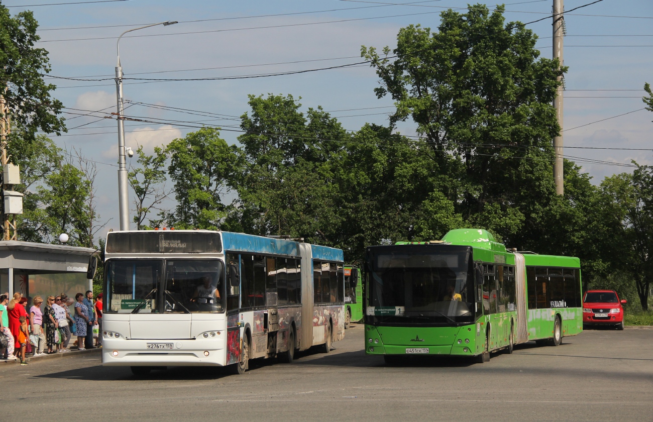 Пермский край, МАЗ-105.465 № 136; Пермский край, МАЗ-215.169 № 155