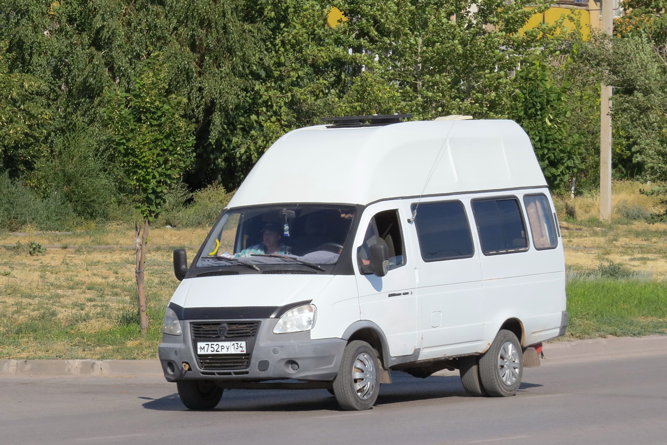 Волгоградская область, Луидор-225000 (ГАЗ-322133) № М 752 РУ 134