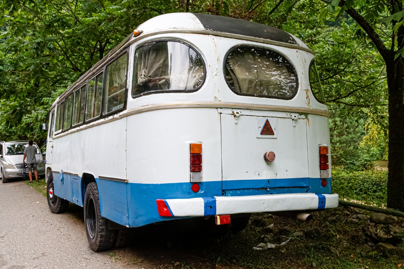 Грузия — Автобусы без номеров