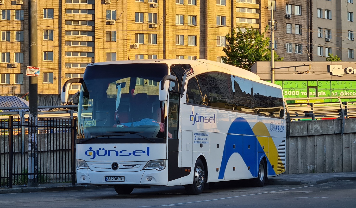 Киев, Mercedes-Benz Travego II 15SHD facelift № AA 2208 TH