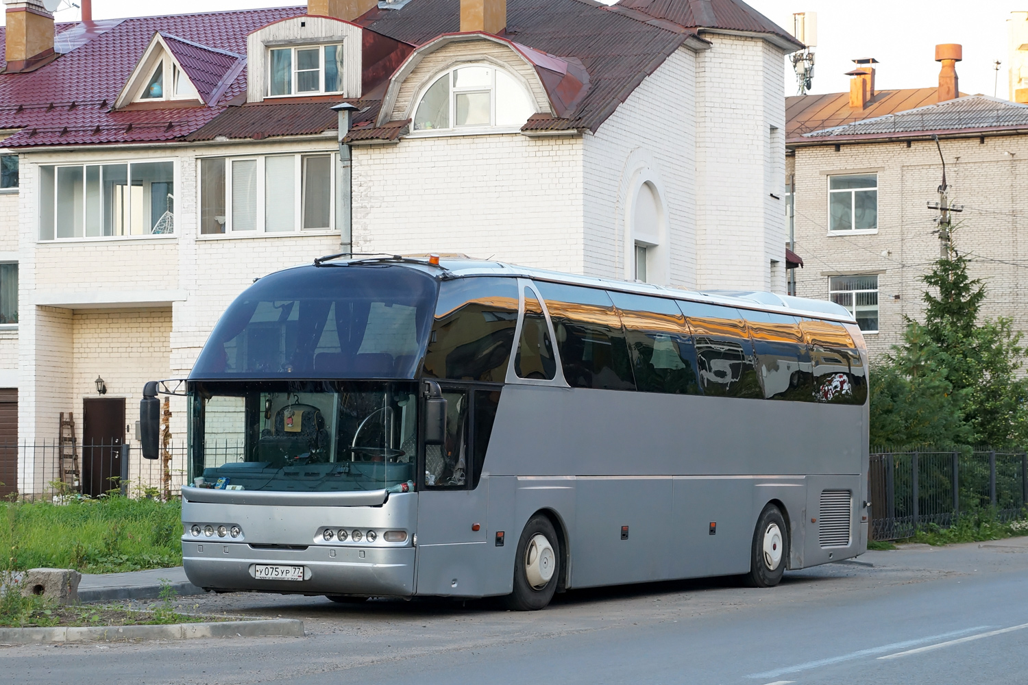 Тверская область, Neoplan N516SHD Starliner № У 075 УР 77
