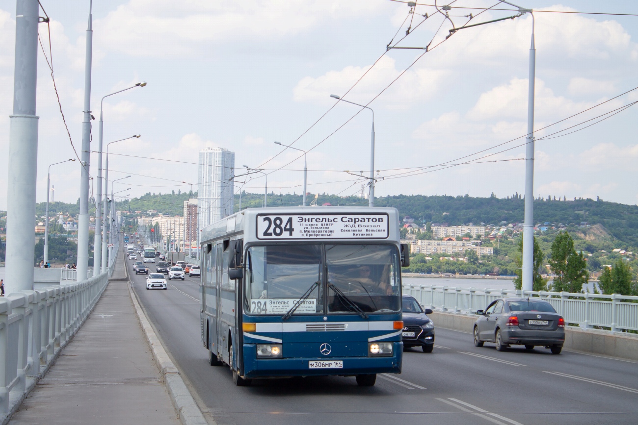 Саратовская область, Mercedes-Benz O405 № М 306 МР 164
