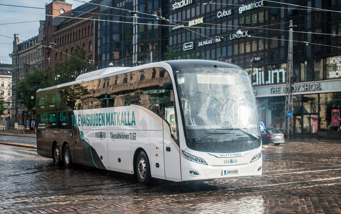 Финляндия, Yutong T15E № JNH-696