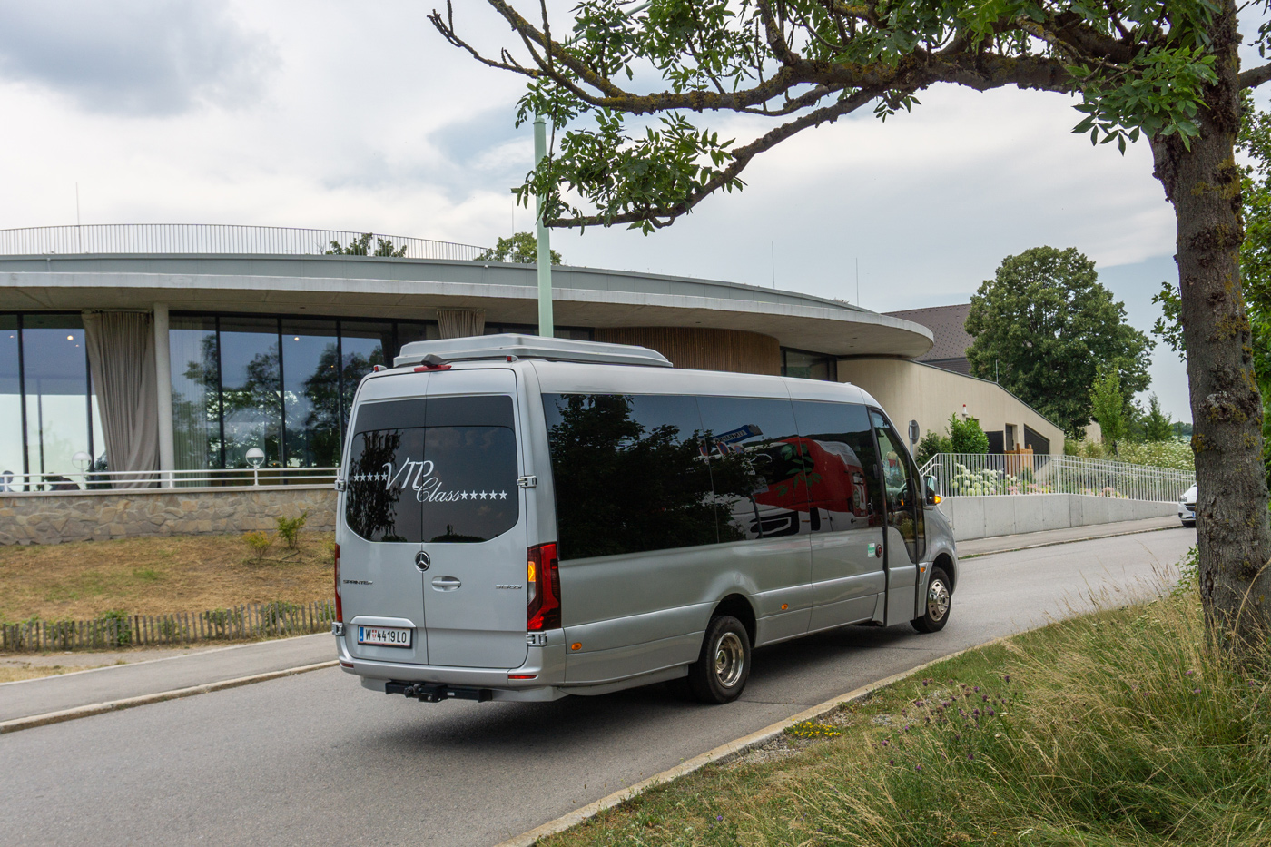Австрия, Mercedes-Benz Sprinter W907 519CDI № W 4419 LO