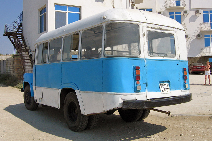 Республика Крым, САРЗ-685 № 9003 КРР