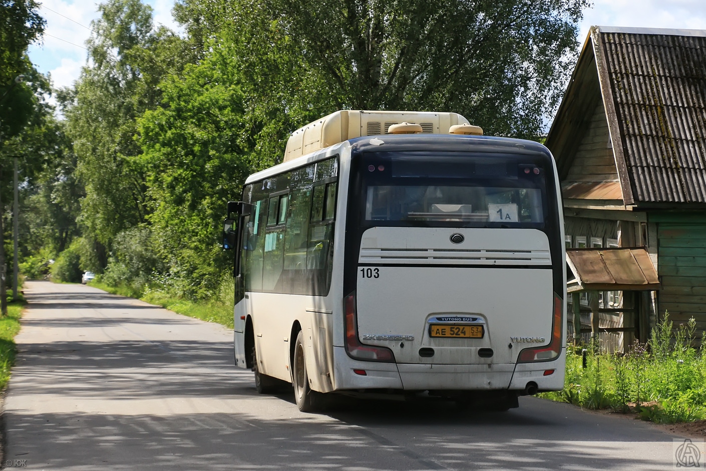 Новгородская область, Yutong ZK6852HG № 103