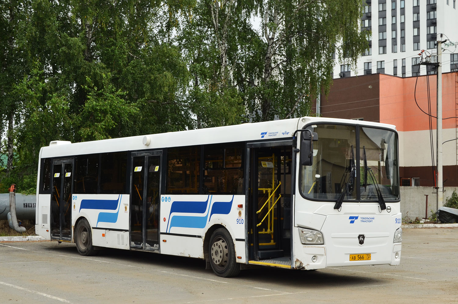 Тюменская область, ЛиАЗ-5293.65 № 910