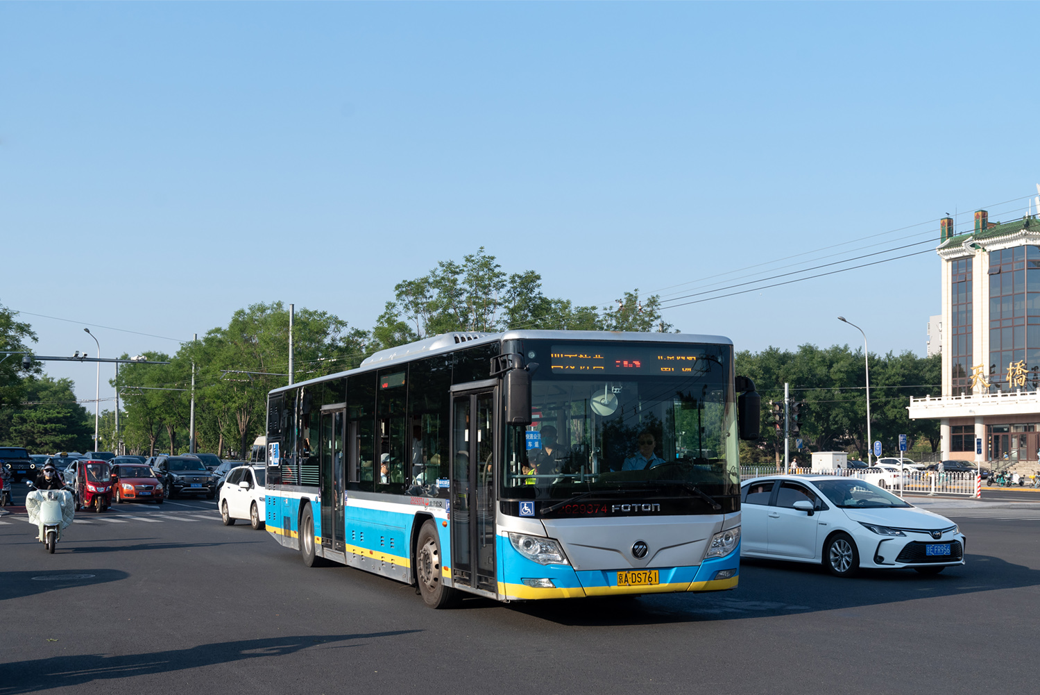 Китай, Foton BJ6123EVCA-37 № 29374