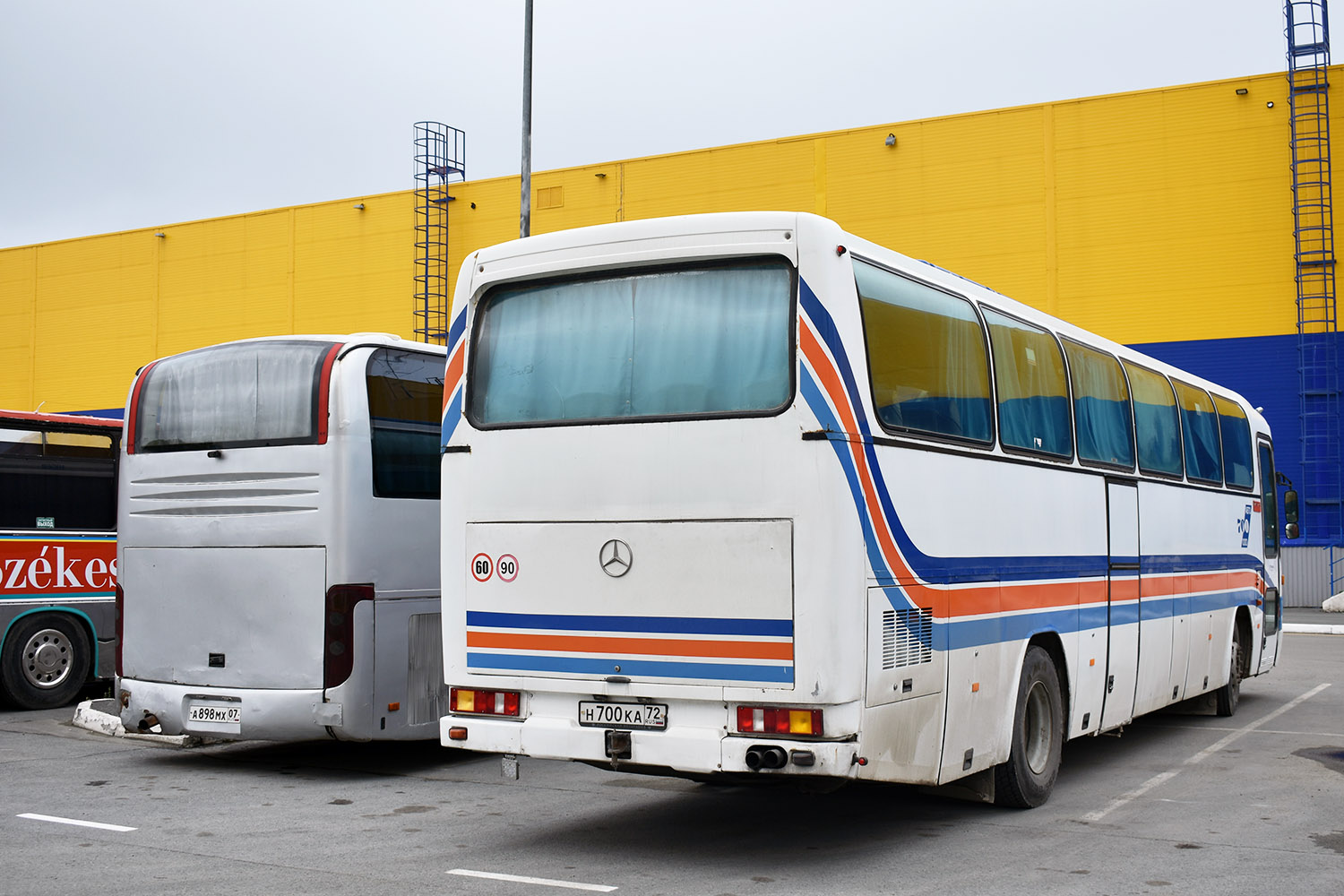 Tumen region, Mercedes-Benz O303-15RHD Vityaz Nr. Н 700 КА 72