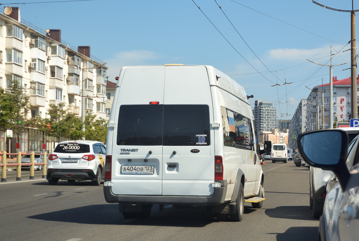 Краснодарский край, Автодом (Ford Transit) № А 404 ОВ 123