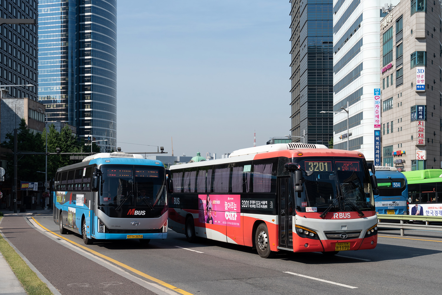 Южная Корея, Hyundai Universe F/L Prime № 경기 77 바 3574