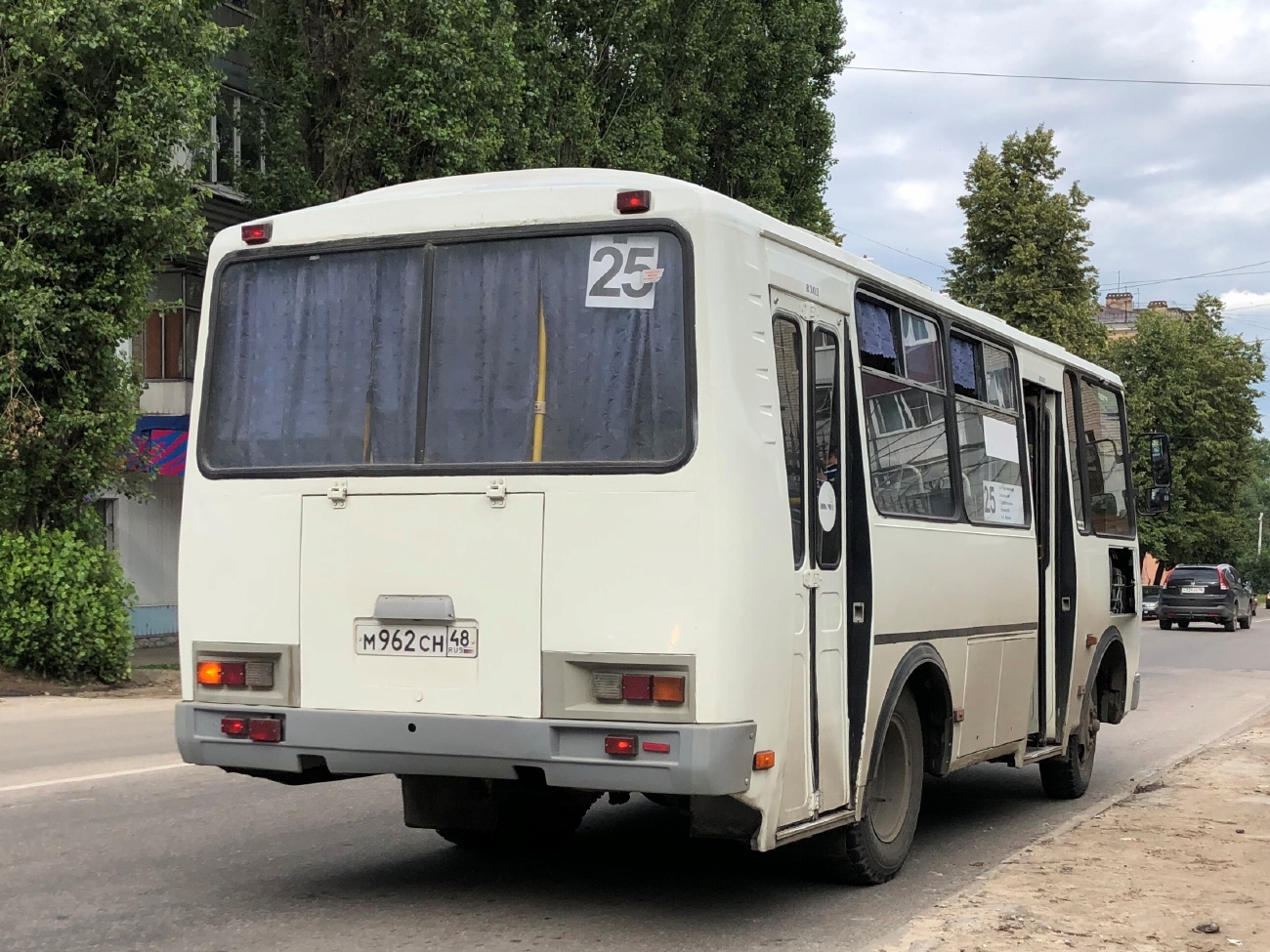 Липецкая область, ПАЗ-32054-110-07 № М 962 СН 48