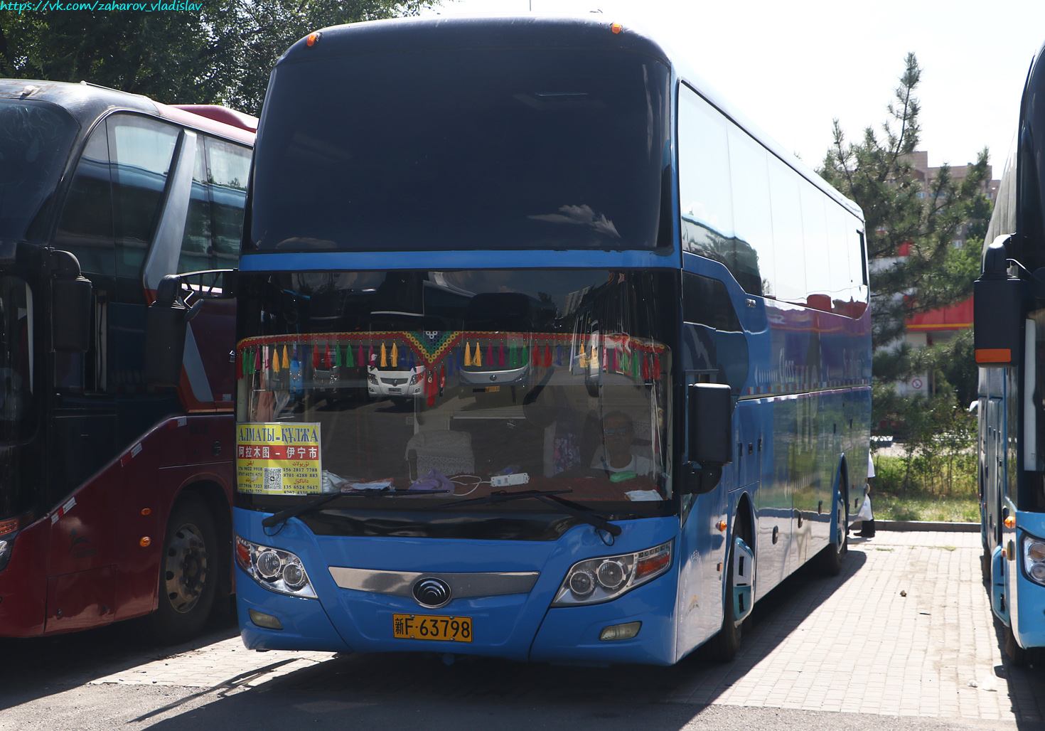 Китай, Yutong ZK6126HQB9 № 新F 63798