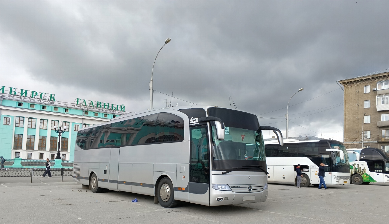 Новосибирская область, Mercedes-Benz O580-15RHD Travego № Н 165 ОЕ 154
