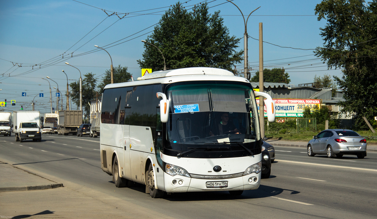 Новосибирская область, Yutong ZK6938HB9 № М 061 РН 154