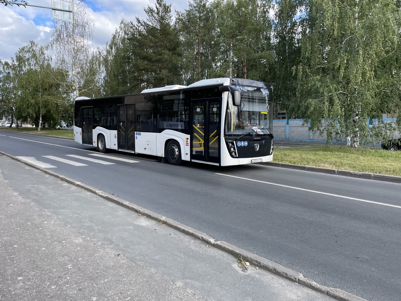 Chuvashia, NefAZ-5299-40-52 # М 256 ХС 21