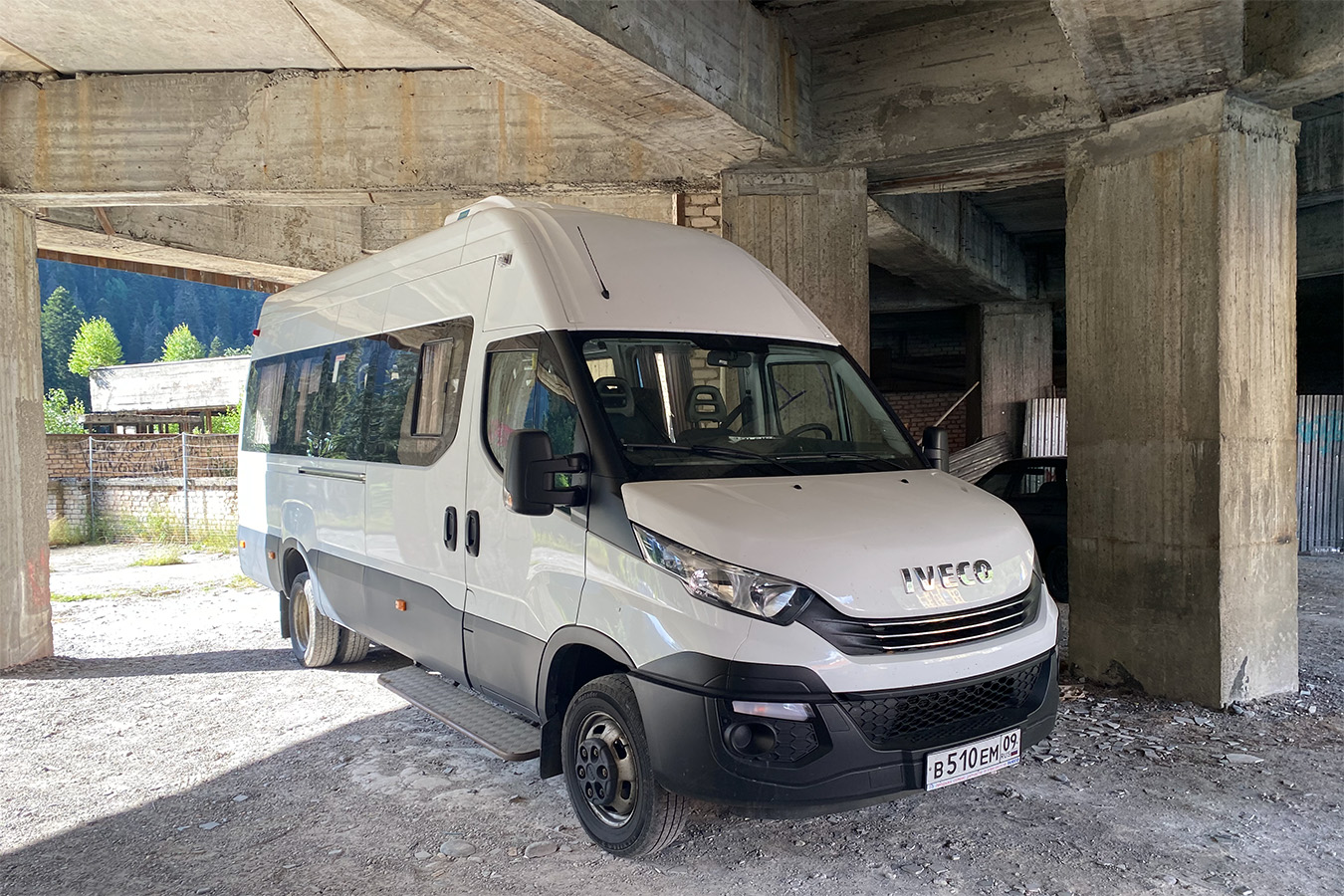 Карачаево-Черкесия, Нижегородец-2227UR (IVECO Daily) № В 510 ЕМ 09