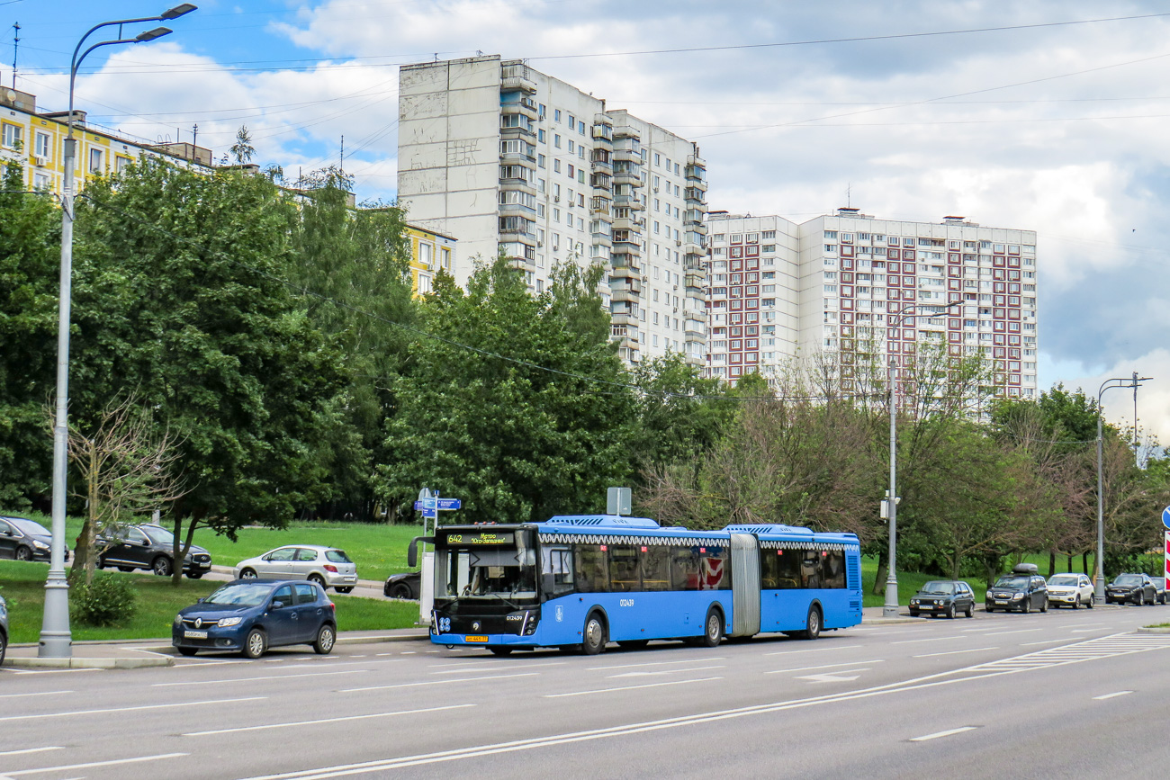 Москва, ЛиАЗ-6213.65 № 012439