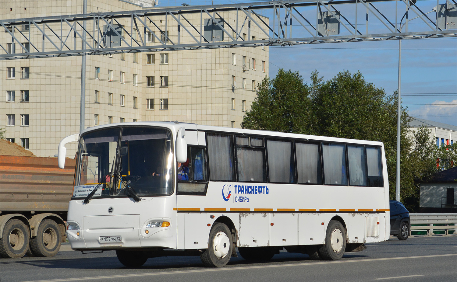 Тюменская область, КАвЗ-4238-42 № Р 157 УМ 72