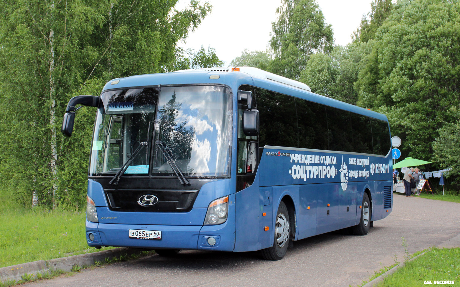 Псковская область, Hyundai Universe Space Luxury № В 065 ЕР 60